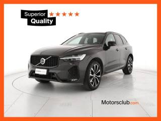 VOLVO XC60 B4 (d) AWD automatico Ultimate Dark