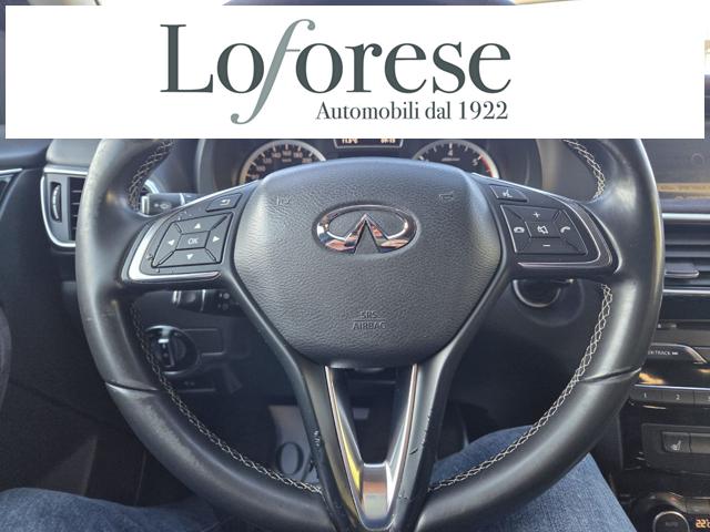 INFINITI Q30 usata, con Controllo automatico clima