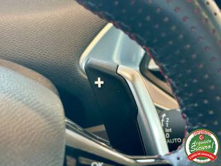 PEUGEOT 308 usata, con Leve al volante