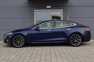 TESLA Model S usata, con Touch screen