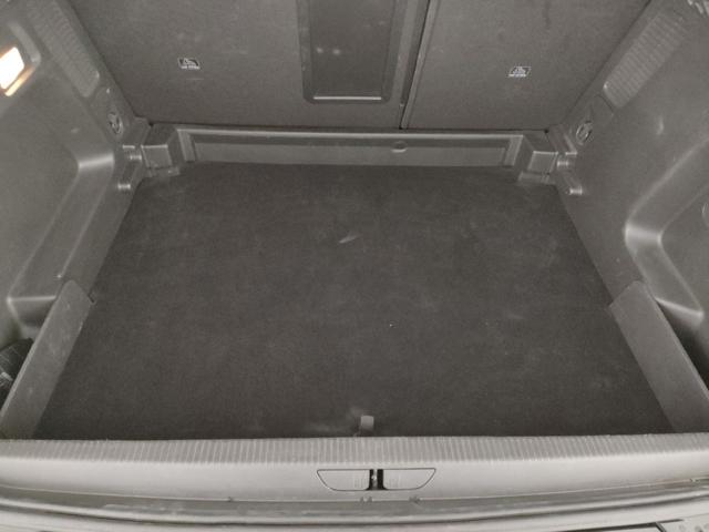 OPEL Grandland usata, con Sedile posteriore sdoppiato