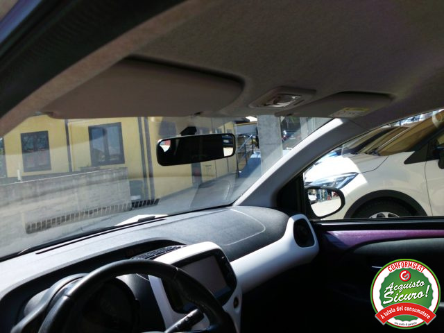 PEUGEOT 108 usata, con Schermo multifunzione interamente digitale