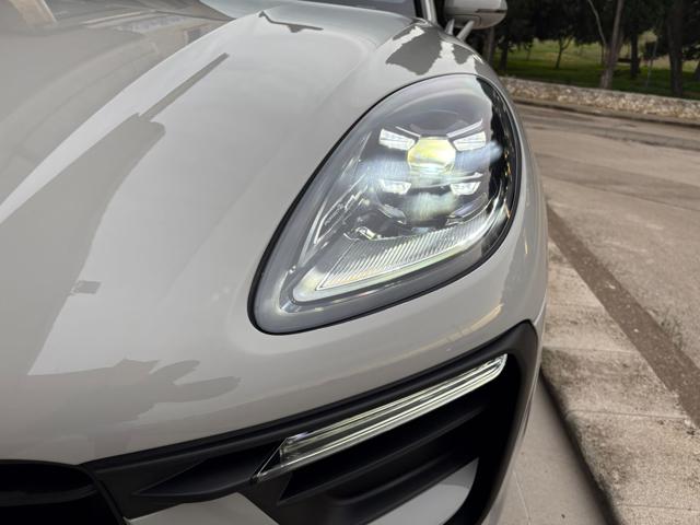 PORSCHE Macan usata, con Fari LED