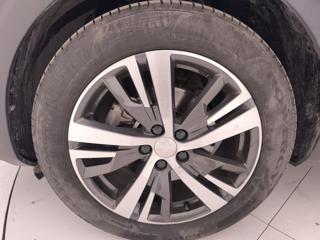 PEUGEOT 3008 usata, con Chiusura centralizzata