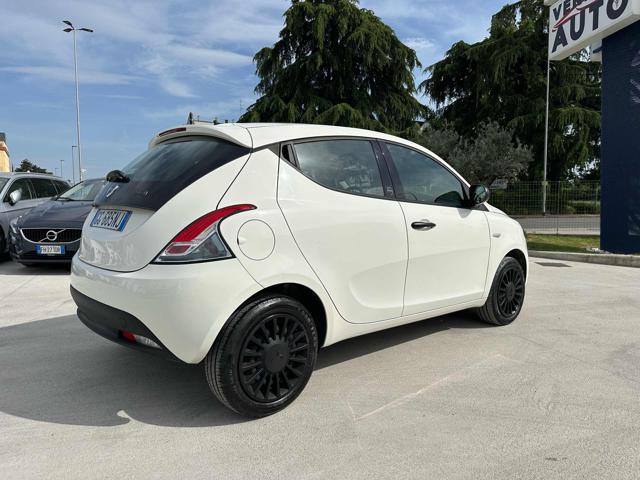 LANCIA Ypsilon usata, con Alzacristalli elettrici