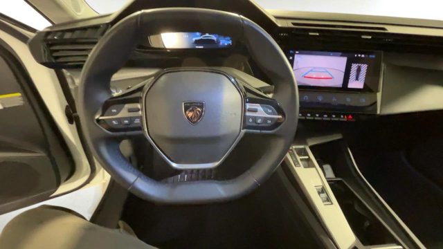 PEUGEOT 308 usata, con Autoradio