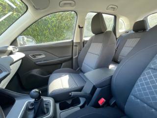 MG ZS usata 25