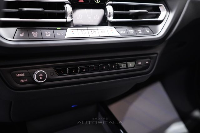 BMW 135 usata, con USB