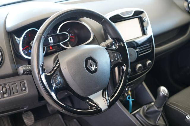 RENAULT Clio usata, con Sedile posteriore sdoppiato