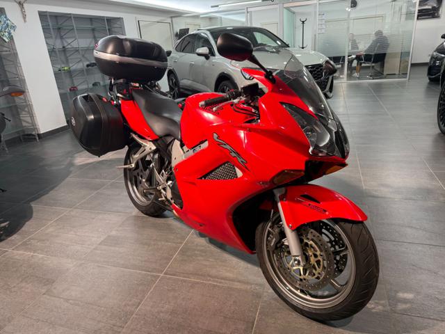 HONDA VFR 800 usata 9
