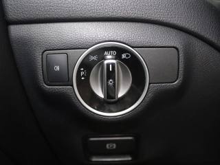 MERCEDES-BENZ GLA 200 usata, con Portellone posteriore elettrico