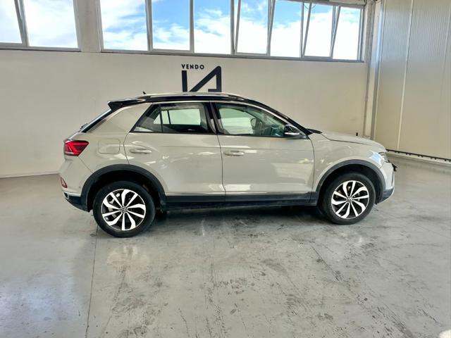 VOLKSWAGEN T-Roc usata, con Cerchi in lega