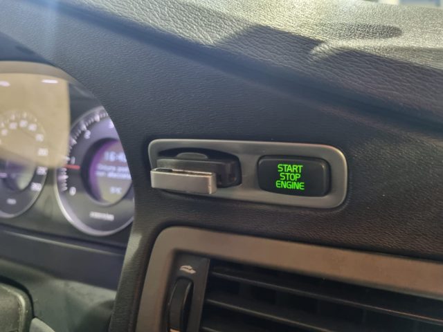 VOLVO V70 usata, con Servosterzo
