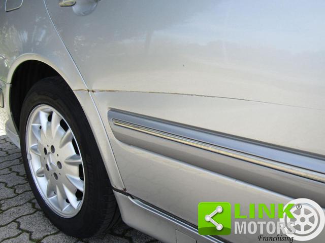 MERCEDES-BENZ E 270 usata, con Specchietti laterali elettrici