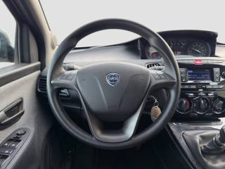 LANCIA Ypsilon usata 12