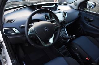 LANCIA Ypsilon usata, con Autoradio