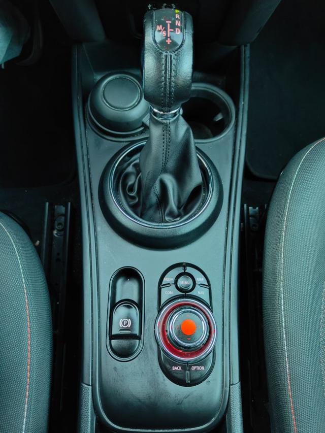 MINI Countryman usata, con Sensori di parcheggio posteriori