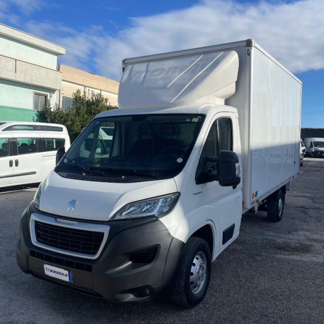 PEUGEOT usata 6