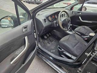 PEUGEOT 308 usata, con Sedile posteriore sdoppiato