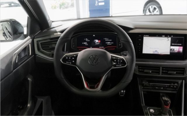 VOLKSWAGEN Polo usata, con ESP