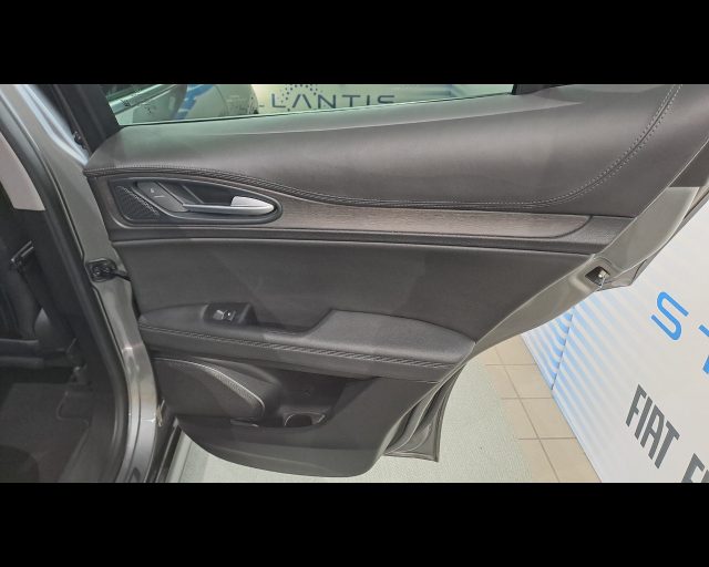 ALFA ROMEO Stelvio usata 29