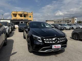 MERCEDES-BENZ GLA 200 usata, con Airbag