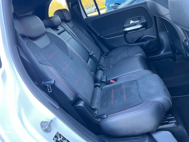 MERCEDES-BENZ GLB 200 usata, con Cerchi in lega