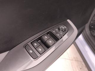 BYD Dolphin Surf usata, con USB