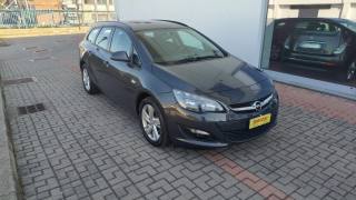OPEL Astra usata, con Airbag