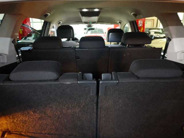 VOLKSWAGEN Tiguan Allspace usata, con Controllo automatico clima