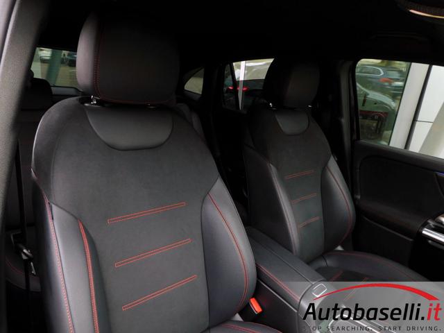 MERCEDES-BENZ GLA 180 usata, con Sistema di avviso di distanza