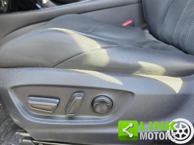 TOYOTA C-HR usata, con Climatizzatore