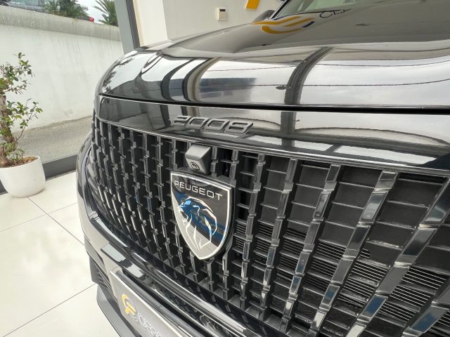 PEUGEOT 2008 usata, con Alzacristalli elettrici