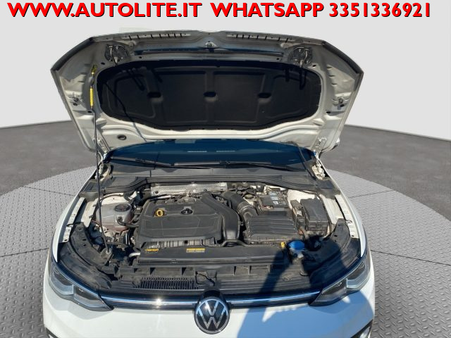 VOLKSWAGEN Golf usata, con Touch screen