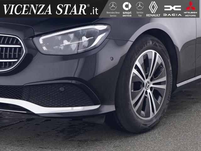 MERCEDES-BENZ E 200 usata, con Airbag