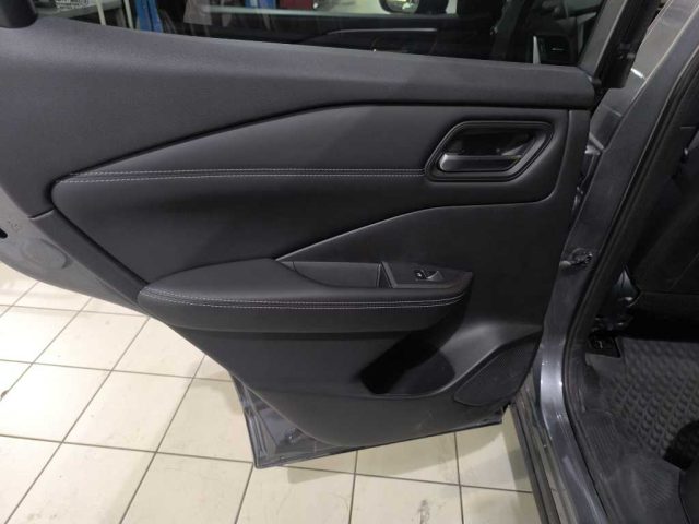 NISSAN Qashqai usata, con Sistema di navigazione