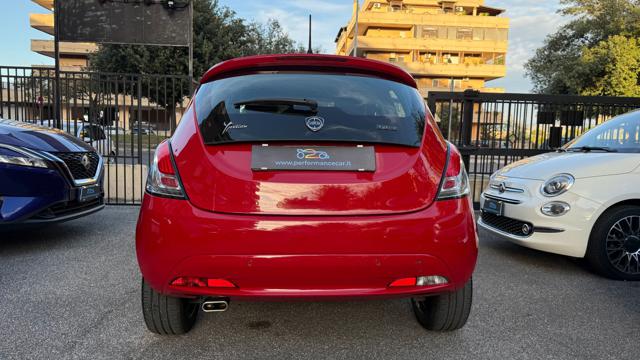 LANCIA Ypsilon usata, con Autoradio