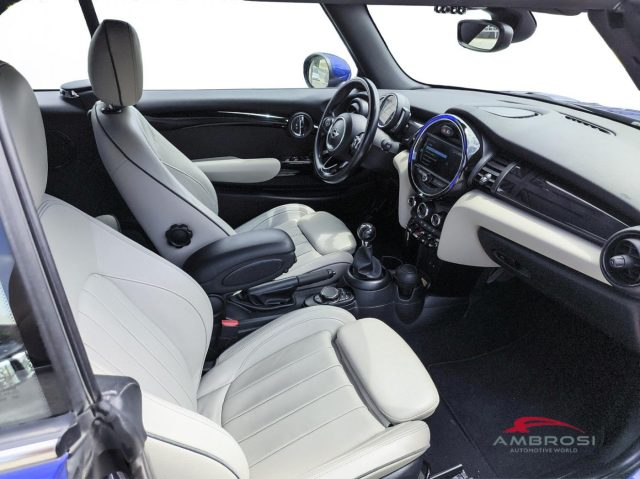 MINI Cabrio usata 10