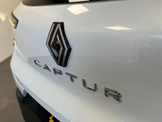 RENAULT Captur usata, con Volante in pelle