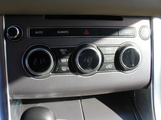 LAND ROVER Range Rover Sport usata, con Sedile posteriore sdoppiato