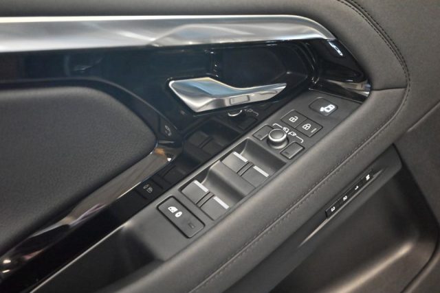 LAND ROVER Range Rover Evoque usata 127