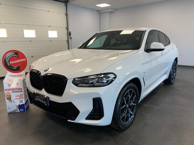 BMW X4 usata, con Sensori di parcheggio posteriori
