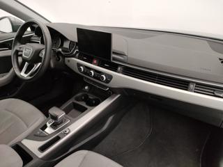 AUDI A4 usata, con Autoradio digitale