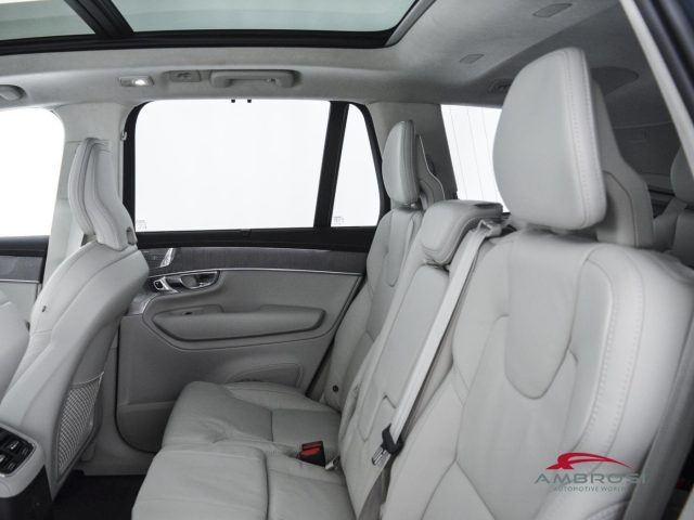 VOLVO XC90 usata 9