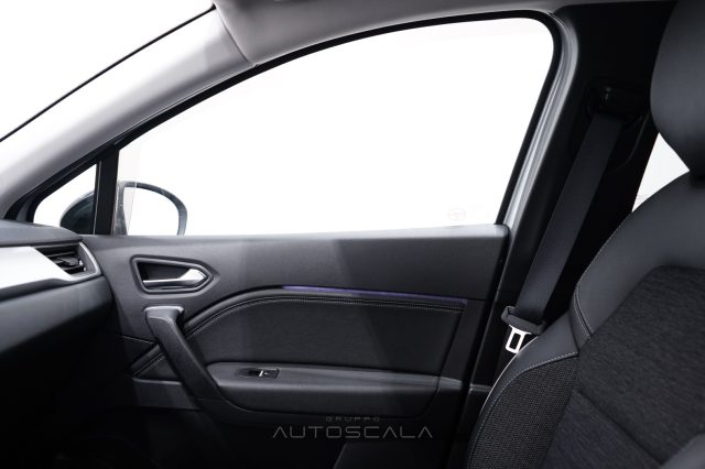RENAULT Captur usata, con Airbag testa