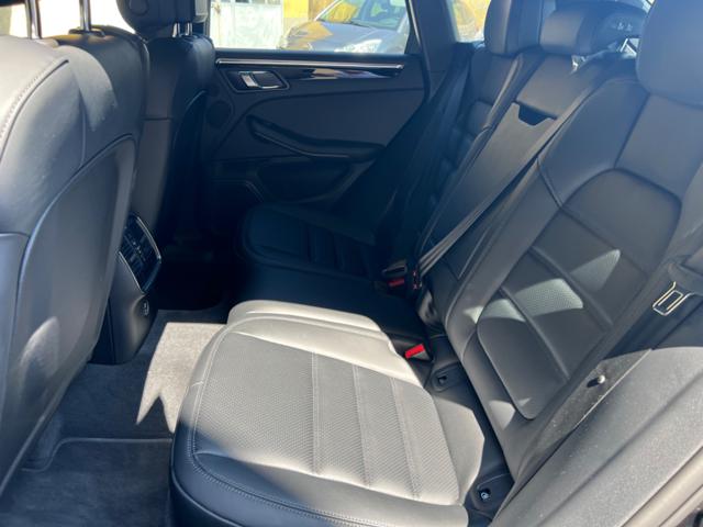 PORSCHE Macan usata, con Boardcomputer