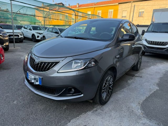 LANCIA Ypsilon usata, con ABS