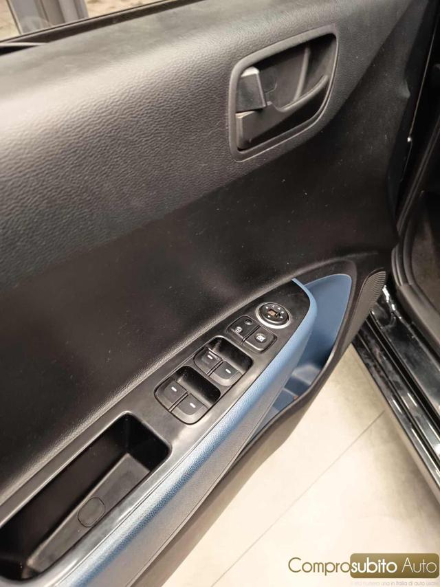 HYUNDAI i10 usata 23