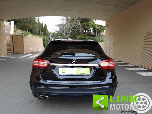 MERCEDES-BENZ GLA 200 usata, con Chiusura centralizzata