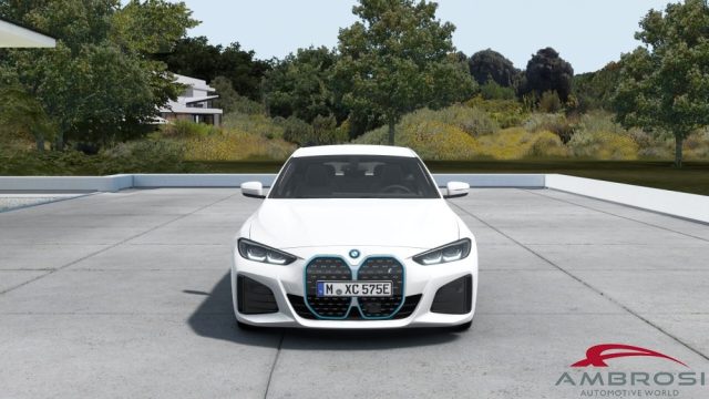 BMW i4 usata 3